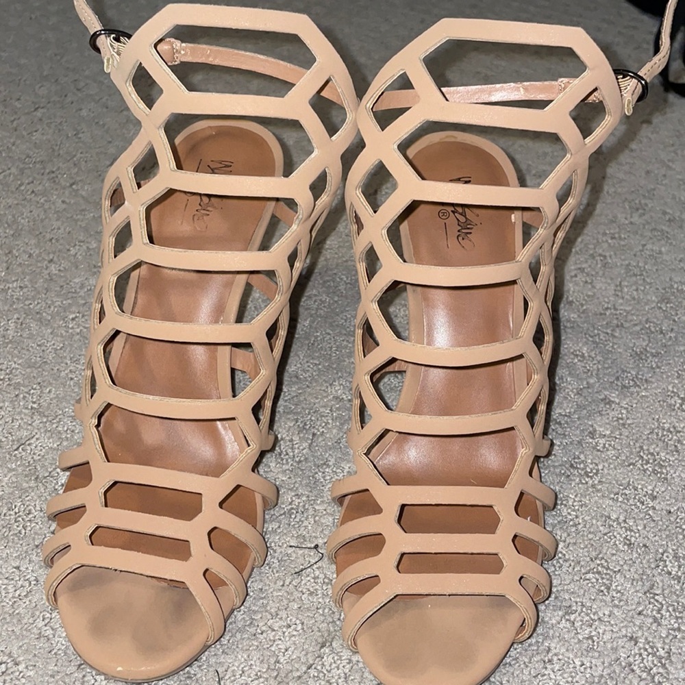 Nude heels